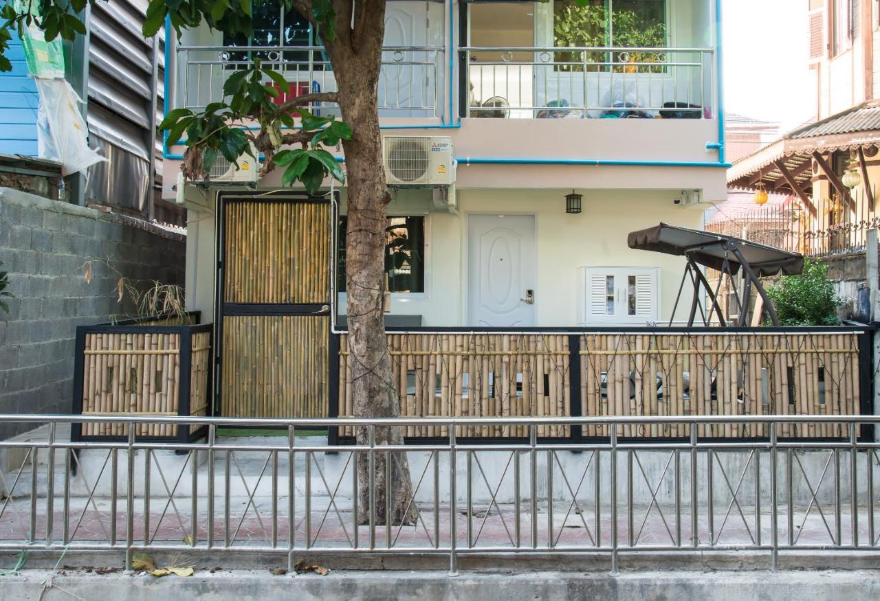 Canal View Lo-Ha Guest House, Contactless Check-In Bangkok Buitenkant foto
