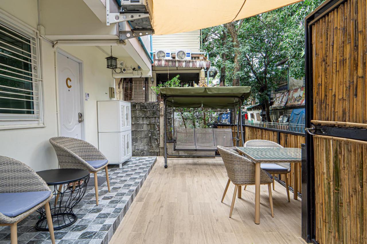 Canal View Lo-Ha Guest House, Contactless Check-In Bangkok Buitenkant foto
